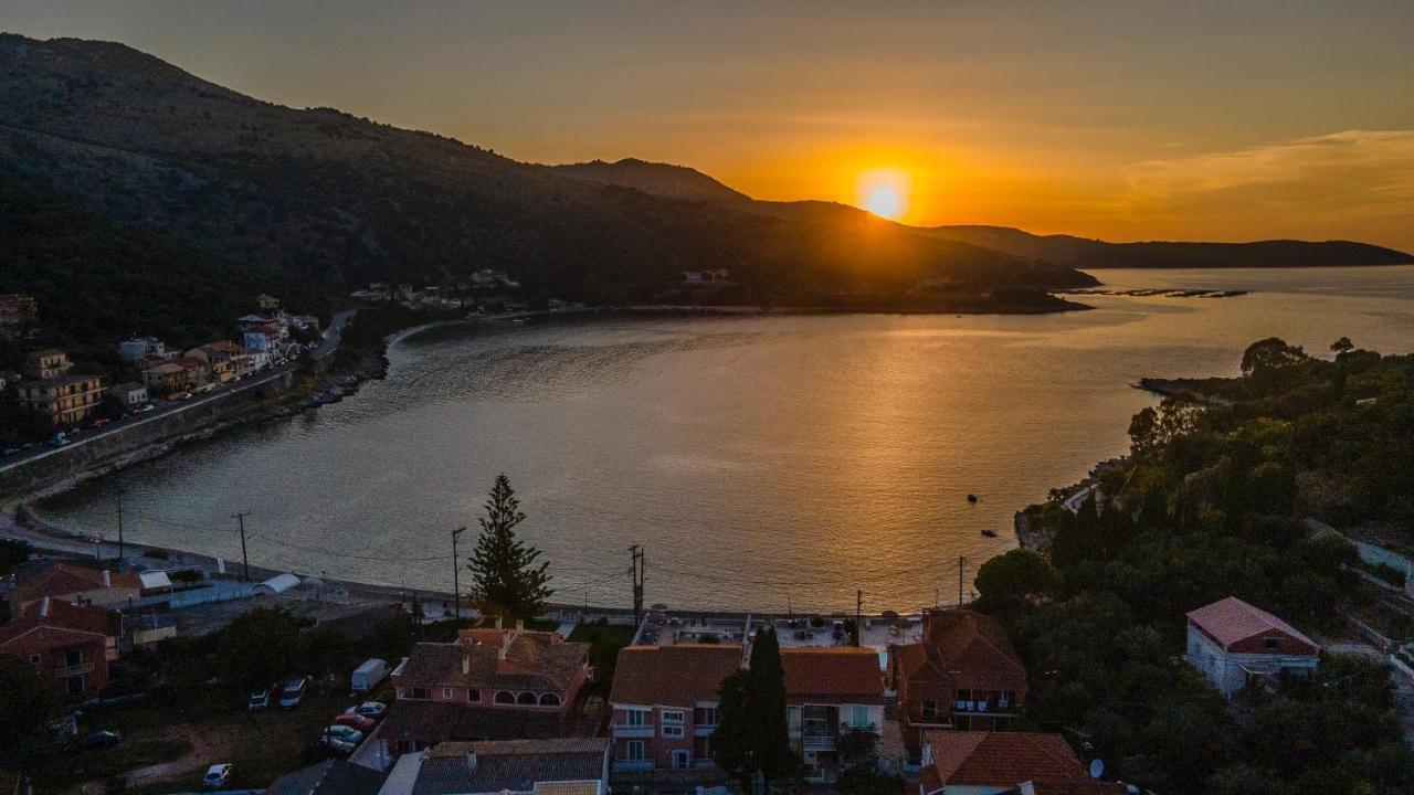Villa Nelli Kassiopi Buitenkant foto