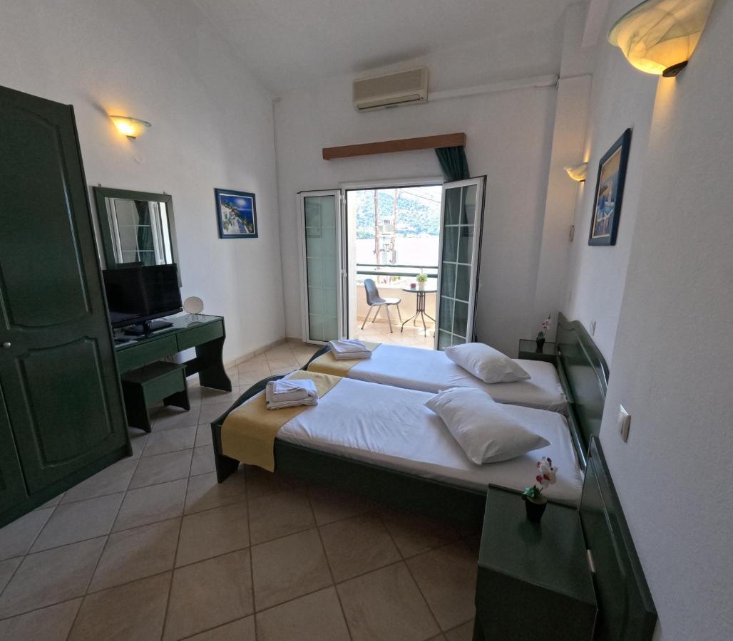 Villa Nelli Kassiopi Buitenkant foto